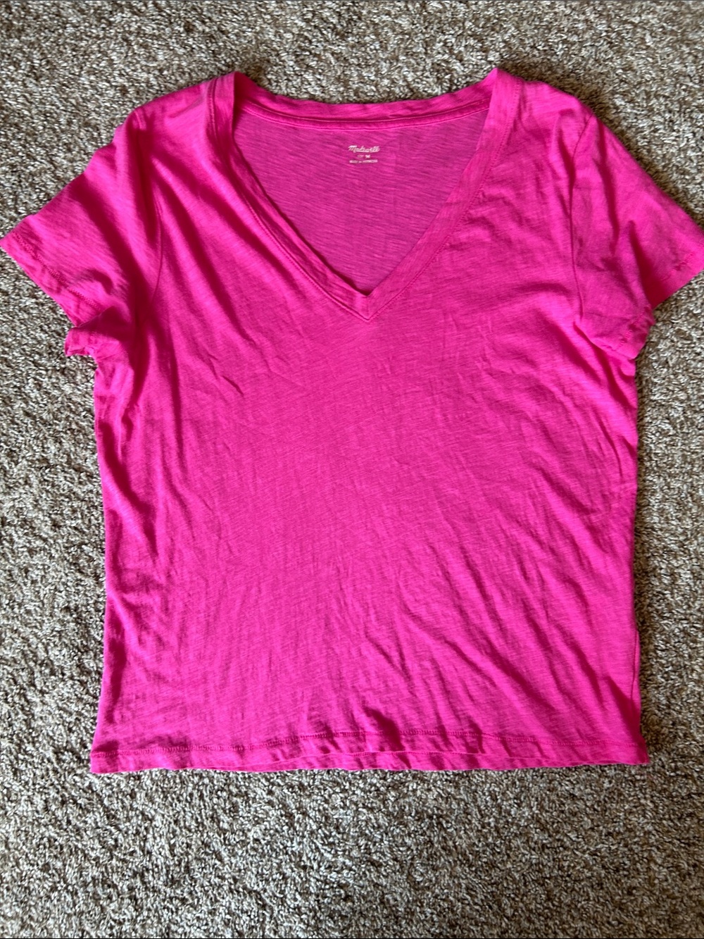 Madewell V-Neck Tee in Bright Pink